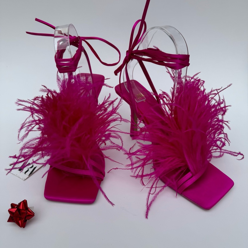ZARA PINK FEATHER HEELS